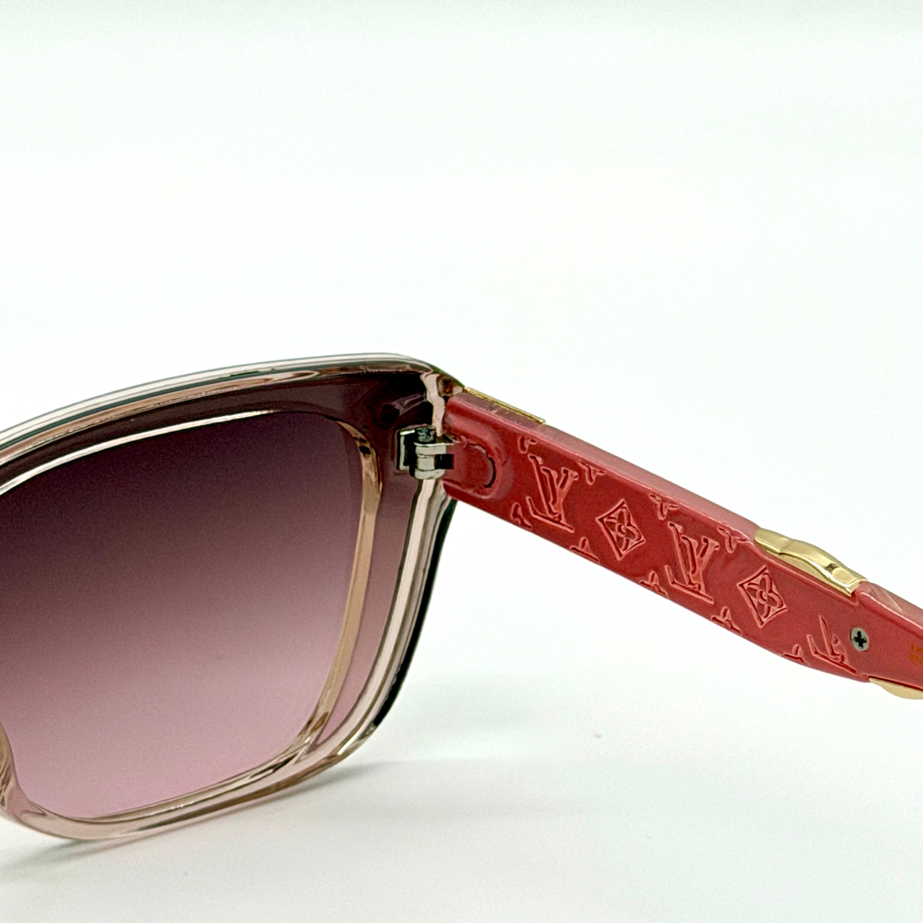 Louis Vuitton” 2