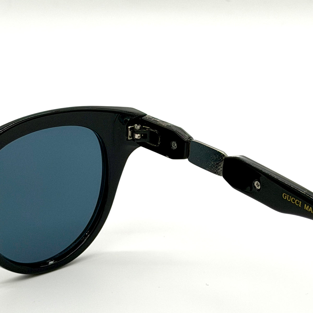 Gucci” 2