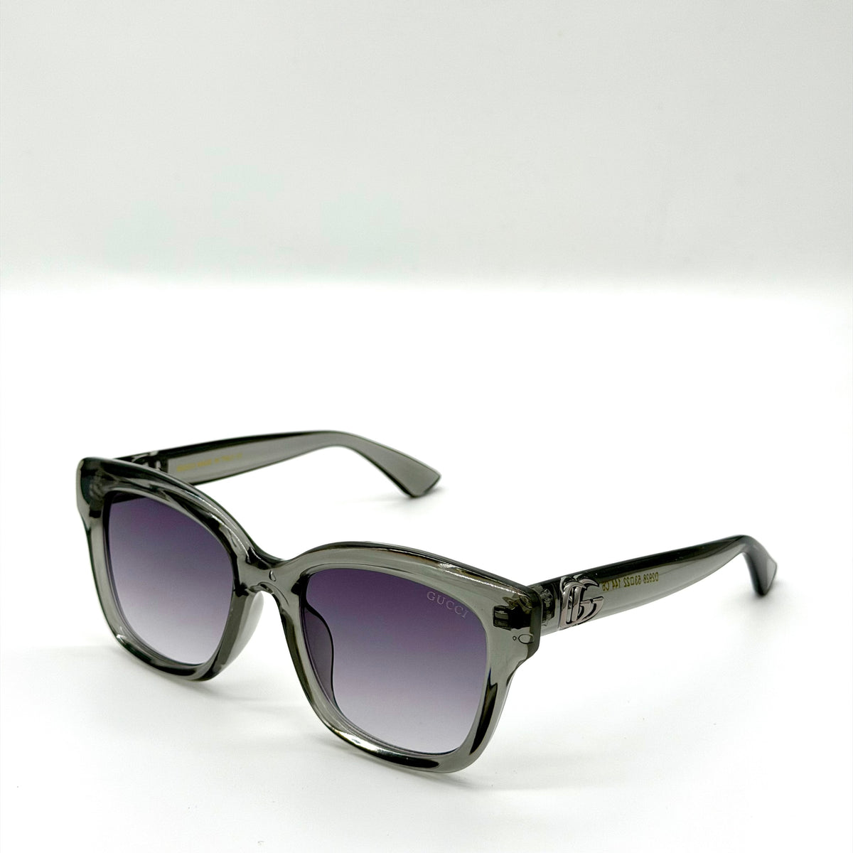 GUCCI” 1
