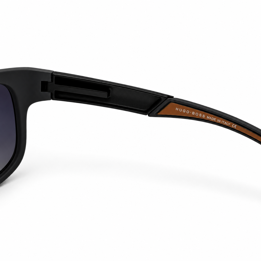 Hugo Boss3*