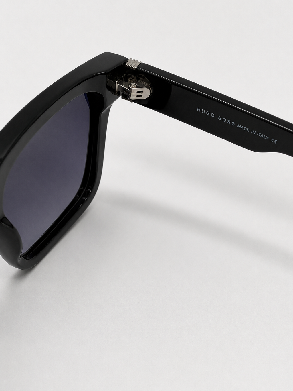 Hugo Boss1*