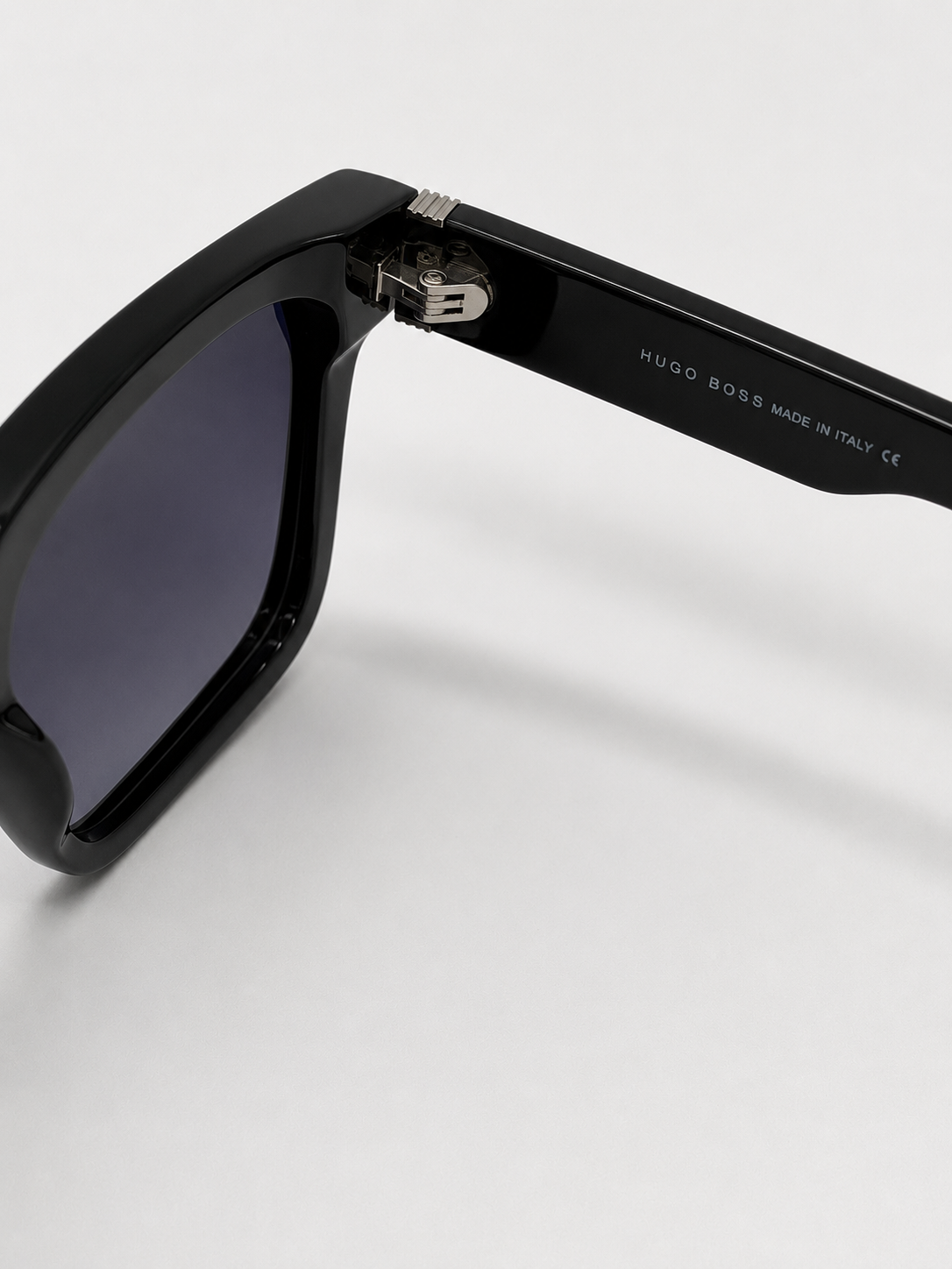 Hugo Boss1*