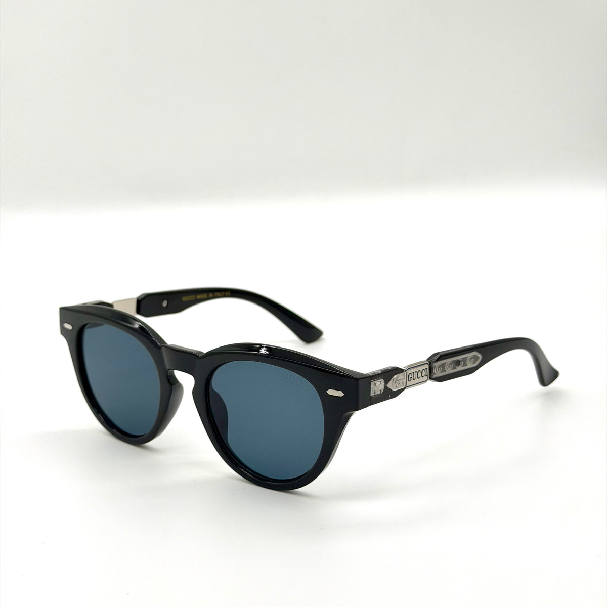 Gucci” 2