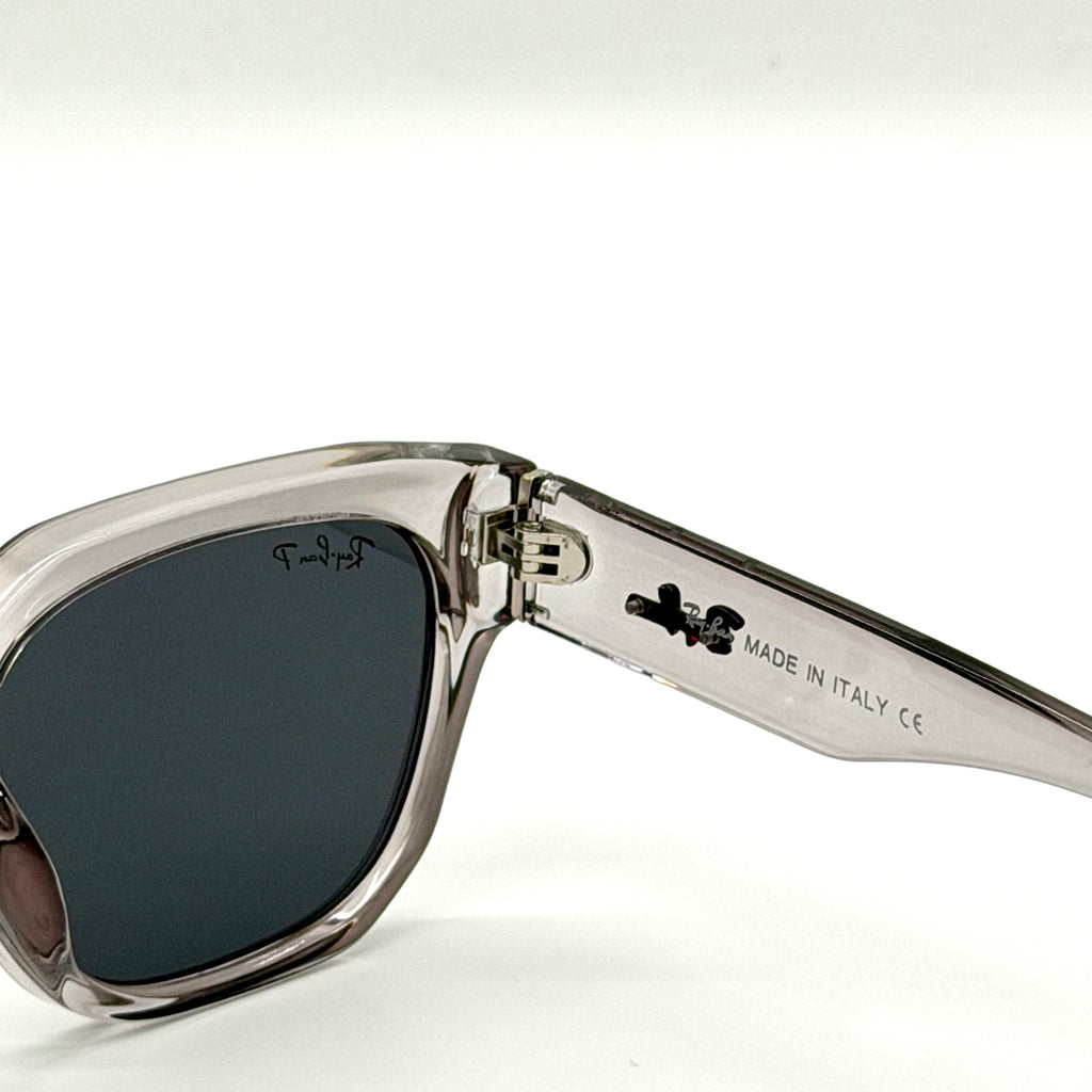 Rayban Ferrari” 1