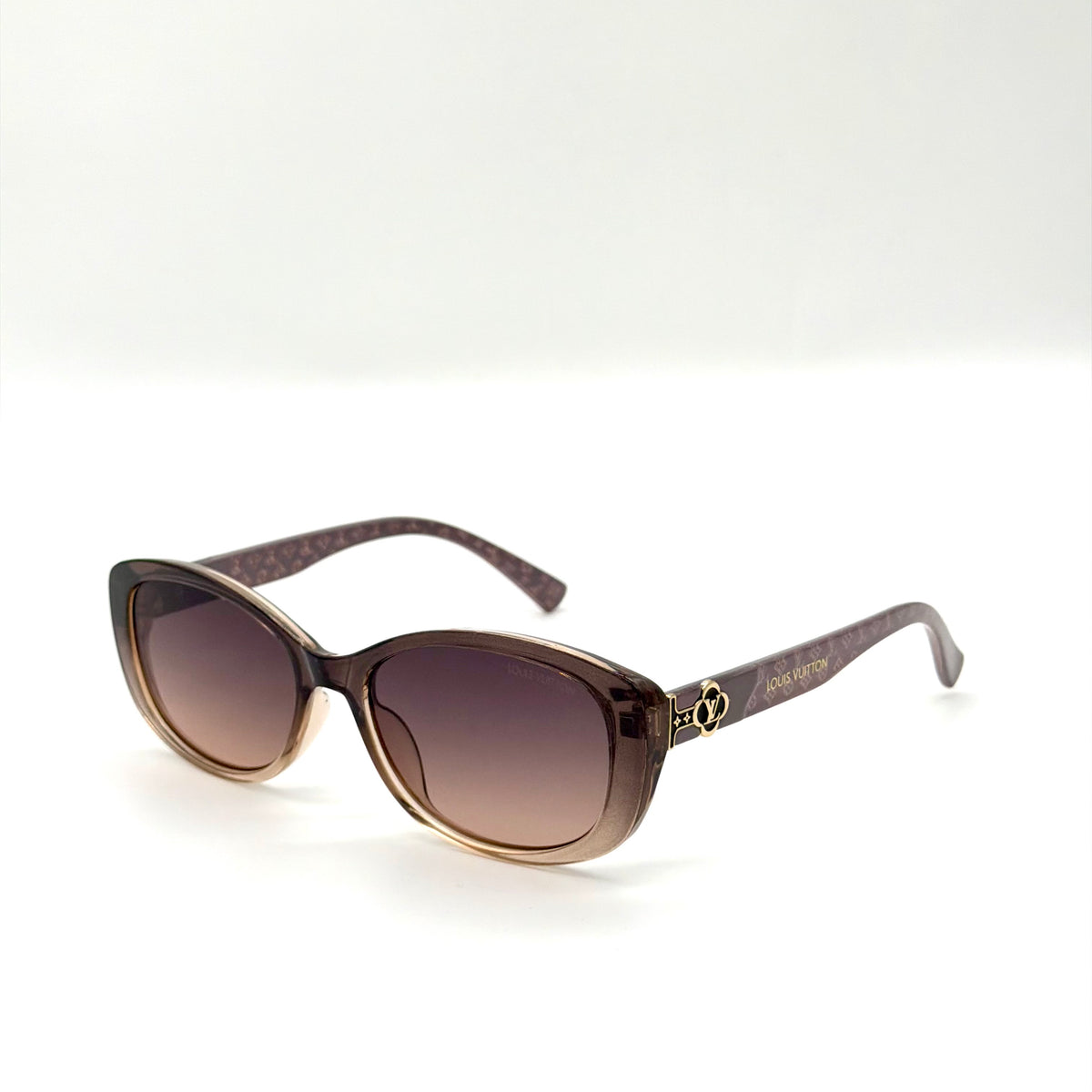 Louis Vuitton” 3