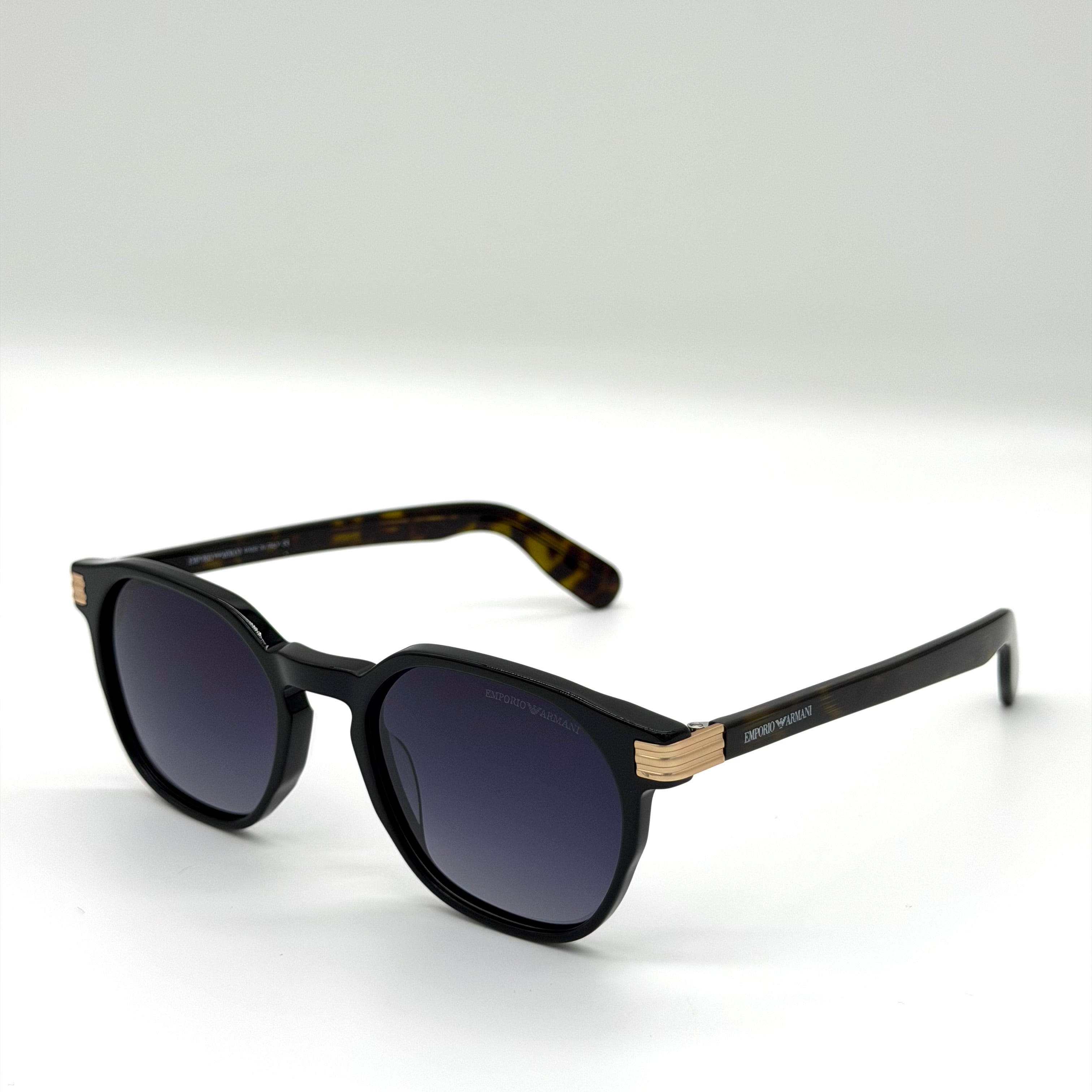 EMPORIO ARMANI 3*
