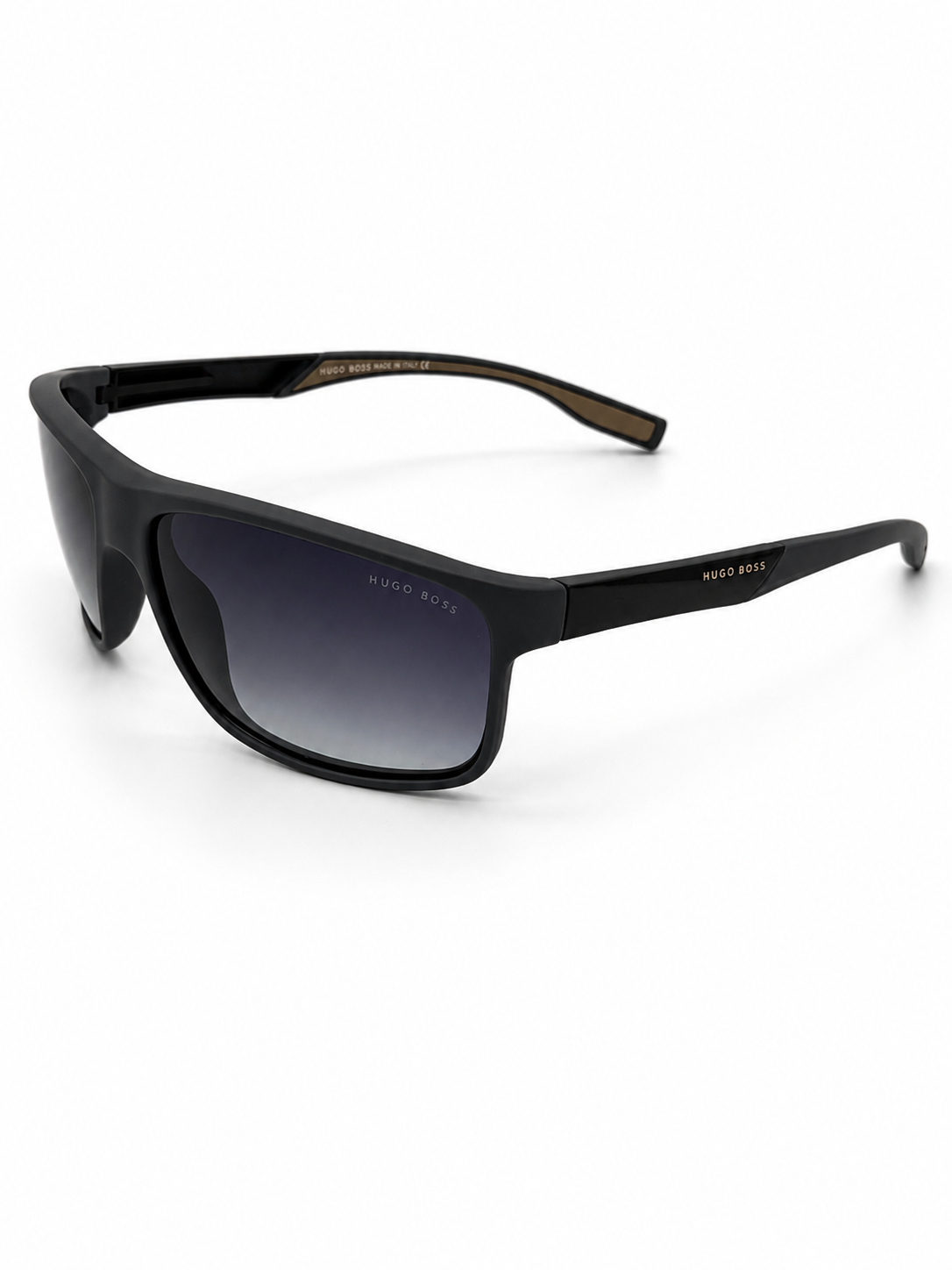 Hugo Boss4*