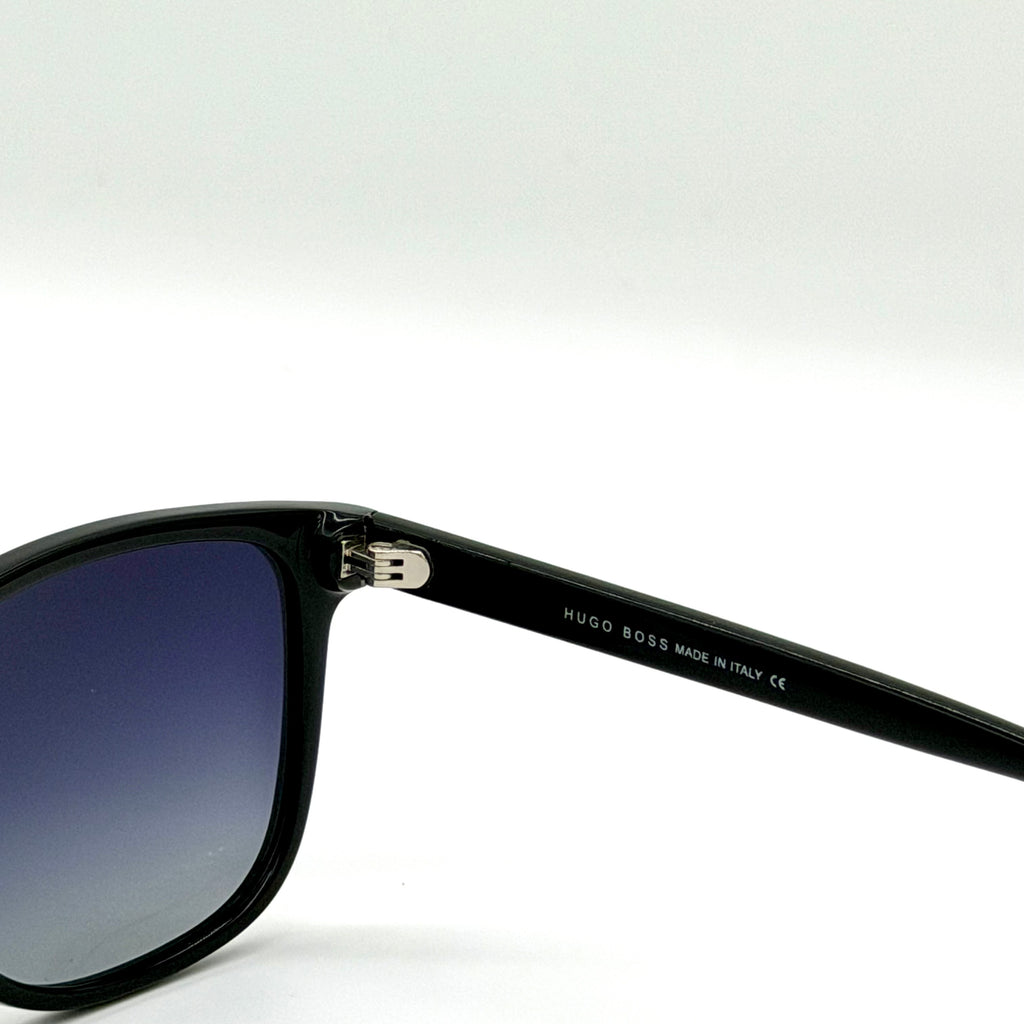 HUGO BOSS 4*