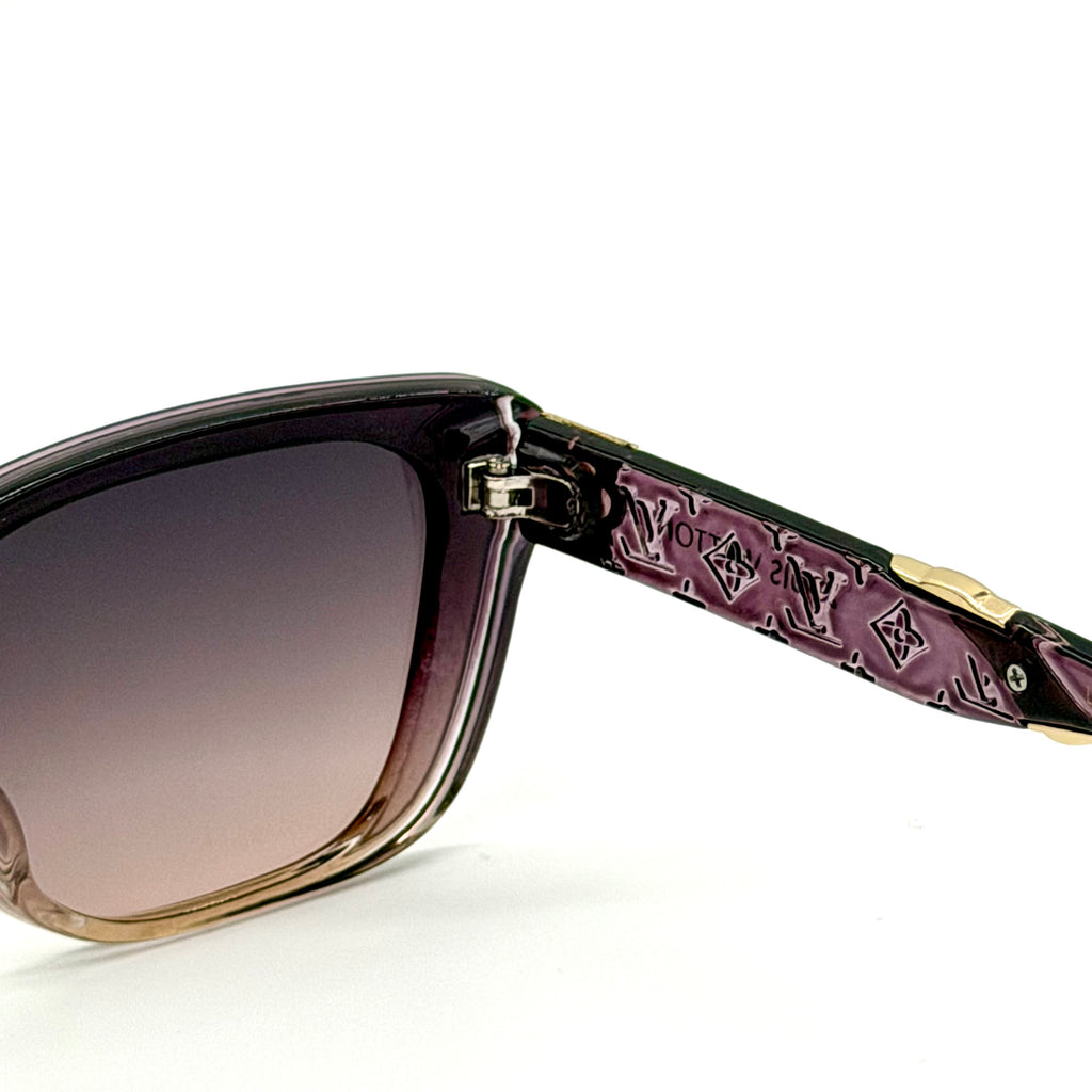 Louis Vuitton” 2