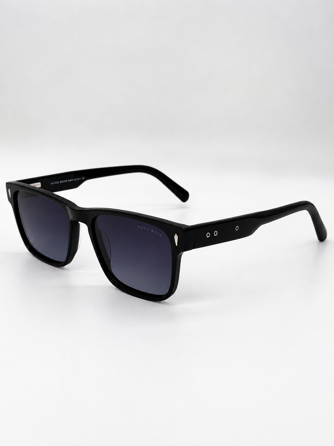 Hugo Boss2*