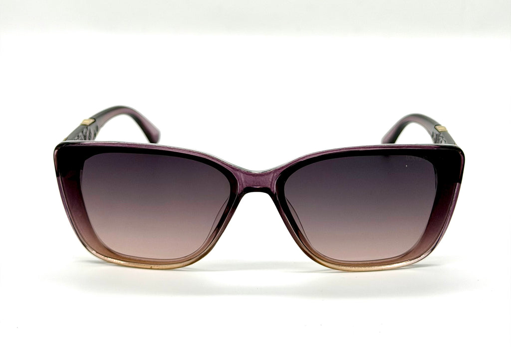 Louis Vuitton” 2