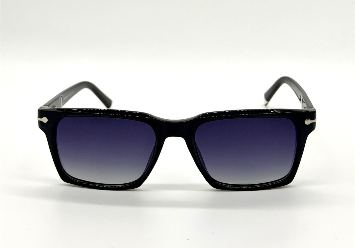 PRADA 1*