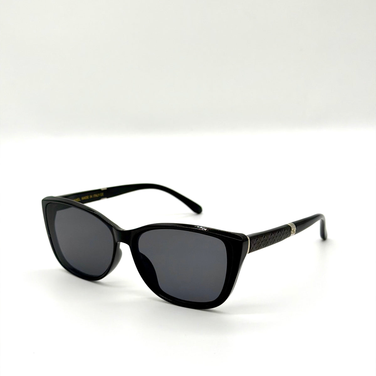Chanel” 1