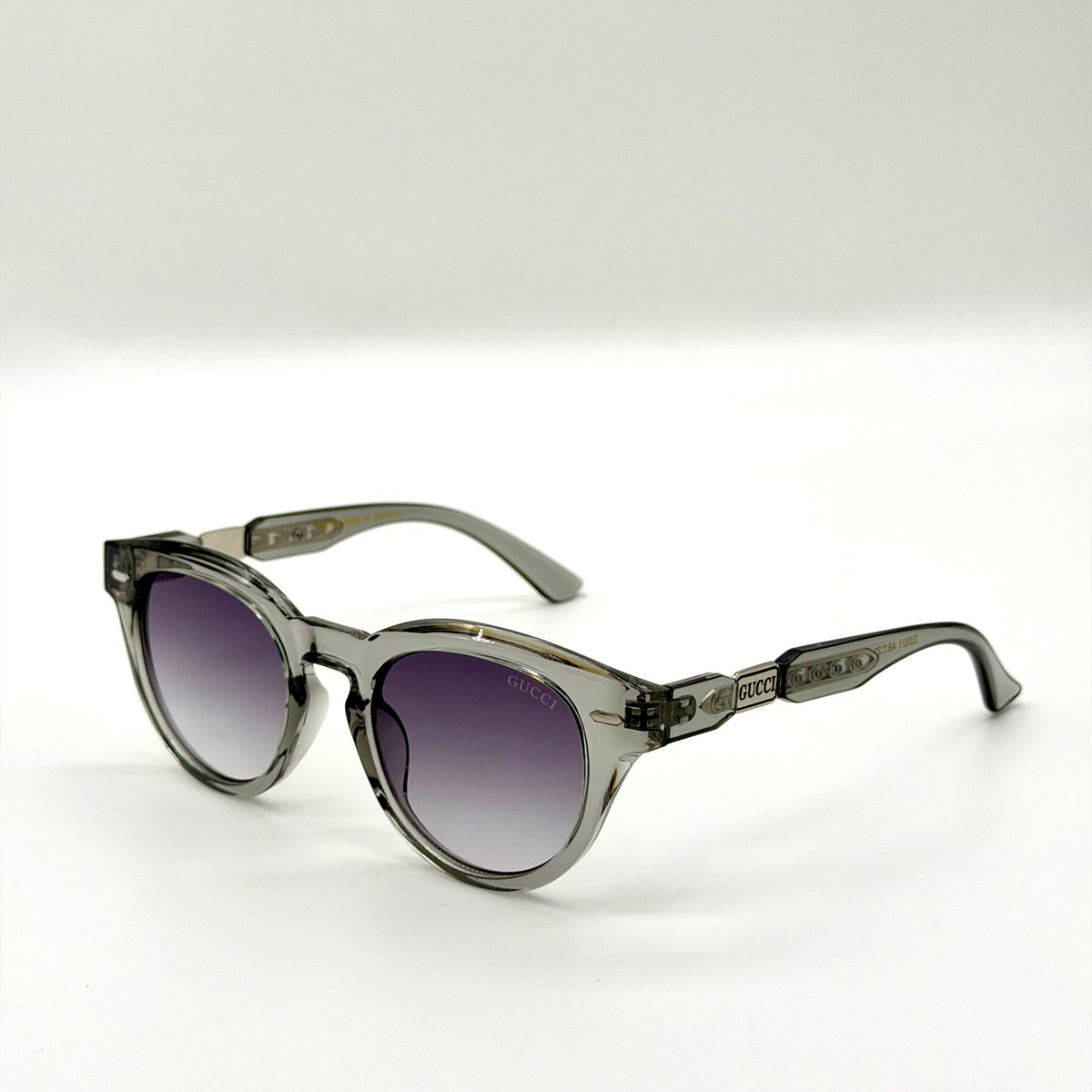 Gucci” 2